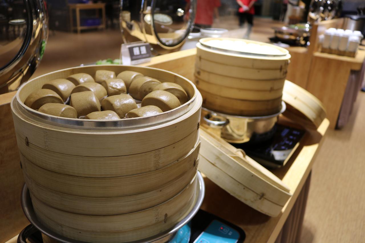 Mingli Hotel Kaohsiung Bagian luar foto